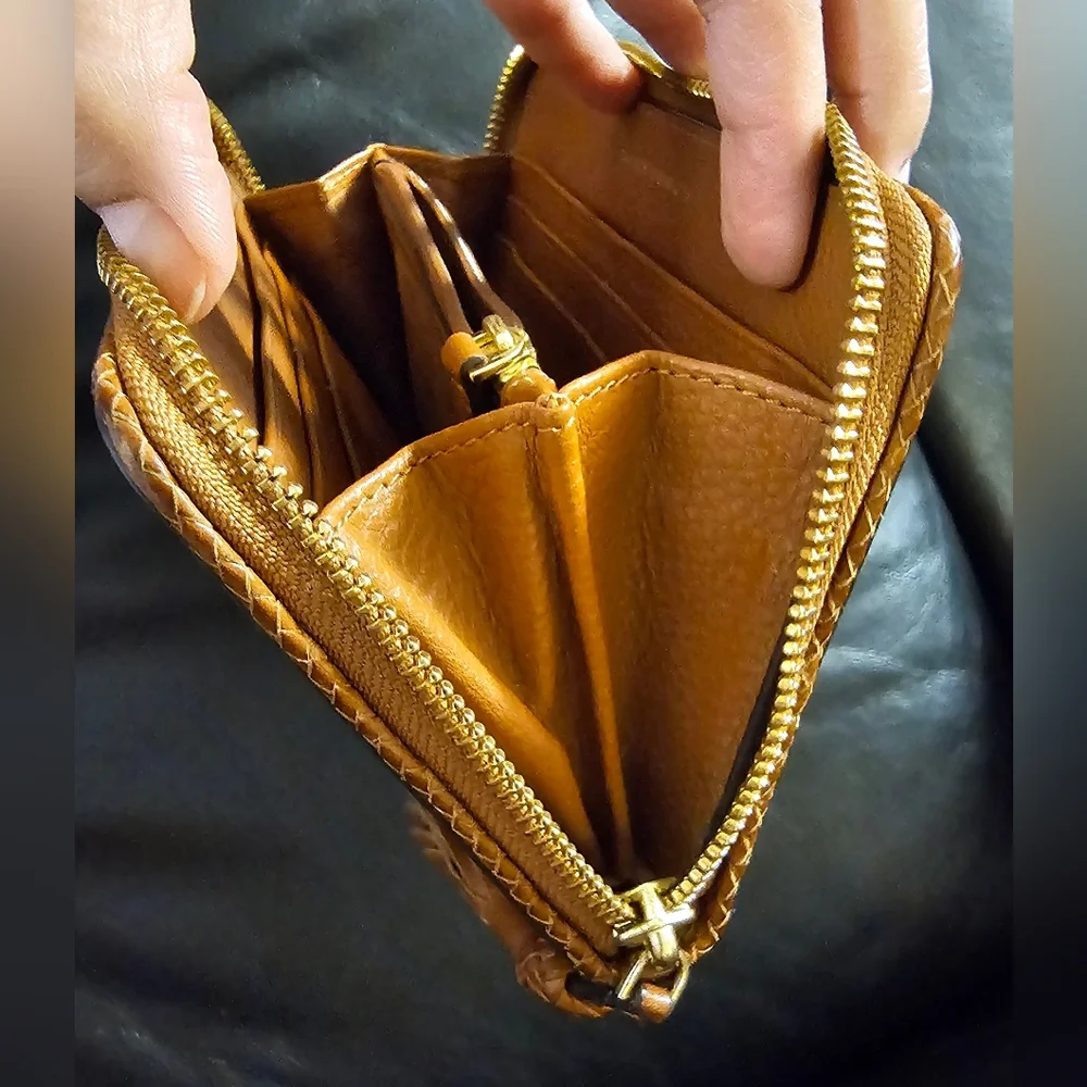 Tory Burch Tan Leather Long Wallet with Tassel EUC - Picture 14 of 16